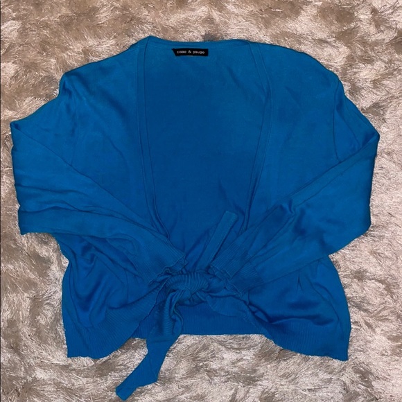 Blue cover up - Picture 3 of 3